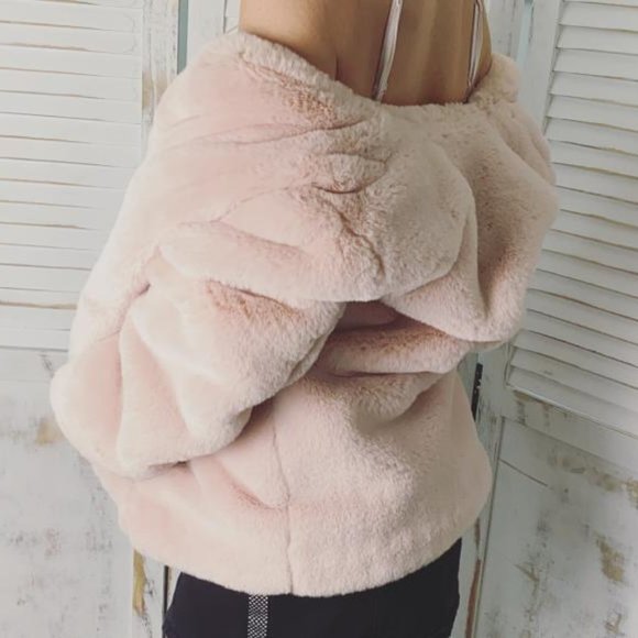Faux Fur Pastel Pink Coat - Picture 1 of 7